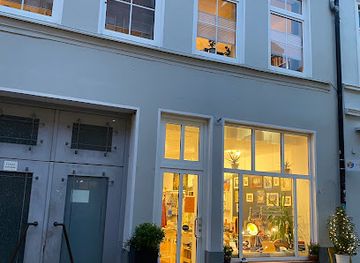 germany/lubeck/st-gertrud/shop/indlu-design-store-handmade-in-south-africa