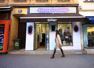 croatia/zagreb/donji-grad/shop/sopingholicarka
