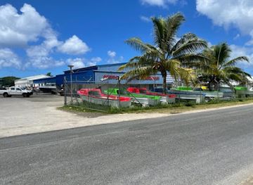 vanuatu/efate/shop/vila-marine