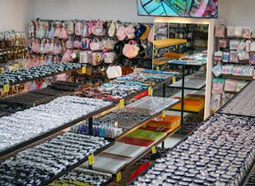 united-arab-emirates/abu-dhabi-region/shop/shein-outlet-abu-dhabi