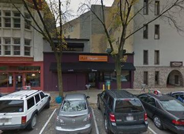 wisconsin/madison/university-of-wisconsin-madison/shop/utpala