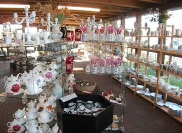 germany/lüneburg-heath/shop/porzellanmanufaktur-calluna