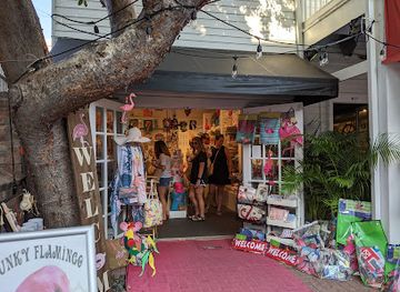 florida/key-west/shop/funky-flamingo-gift-shop