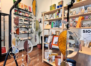 iowa/gitchie-manitou-state-preserve/shop/rose-and-eugene-presents