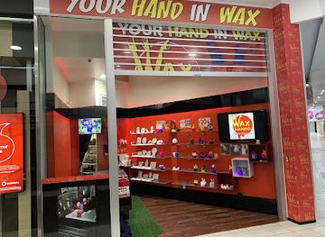 australia/surfers-paradise/shop/waxhands-surfers-paradise