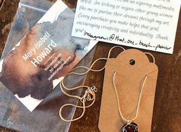 maine/kennebunkport/shop/mary-isabell-s-fine-arts-and-jewelry-belle-s-boutique