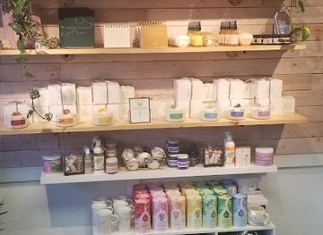 massachusetts/north-shore/shop/luxa