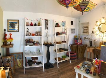 california/joshua-tree/shop/sharkbite-desert-emporium