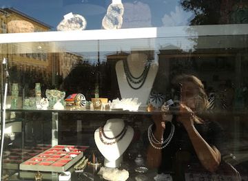 croatia/pula/shop/mineral-and-gift-shop-pula