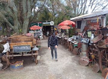 uruguay/colonia-del-sacramento/real-de-san-carlos/shop/antiguedades-la-esquinita