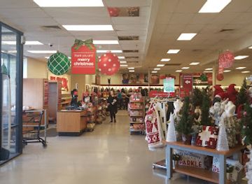 mississippi/the-pine-belt/shop/t-j-maxx