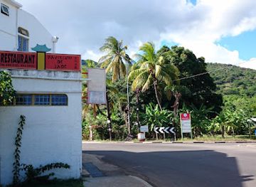 mauritius/black-river/shop/riverview-commercial-centre