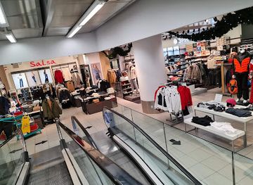 andorra/pas-de-la-casa/shop/pyrenees-andorra
