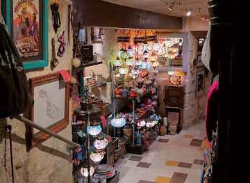 malta/dingli-cliffs/shop/cekcik
