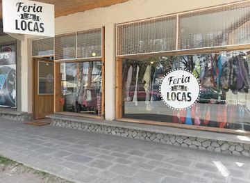 argentina/villa-la-angostura/shop/feria-de-locas