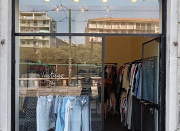 italy/milan/navigli/shop/ambroeus-milano-navigli