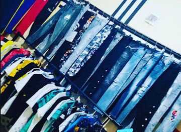 burundi/buyenzi/shop/swazzy-boy-sportwear