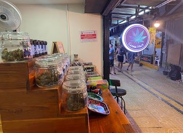 thailand/koh-phi-phi/shop/canna-haze