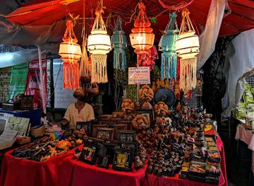 thailand/chiang-mai/wat-ket/shop/tha-phae-walking-street