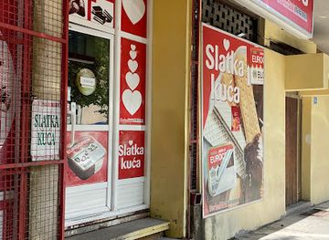 montenegro/cetinje/shop/slatka-kuca