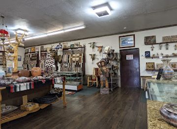 colorado/mesa-verde-national-park/shop/thunderbird-trading-company