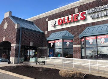 indiana/carmel/shop/meridian-village