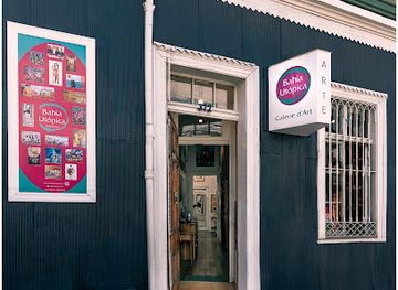 chile/valparaiso/shop/galeria-de-arte-bahia-utopica