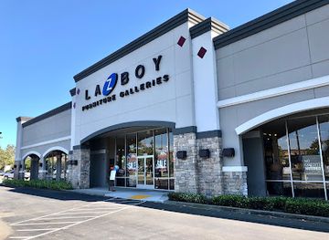 california/union-city/shop/la-z-boy-furniture-galleries