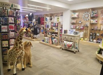 california/walnut-creek/shop/john-muir-galleria-gift-shop