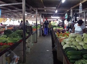 fiji/lau-islands/shop/shop-n-save-supermarket