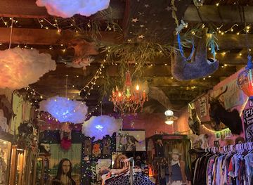 north-carolina/winston-salem/shop/major-tomms-oddities-vintage