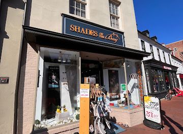 maryland/annapolis-waterfront/shop/shades-of-the-bay