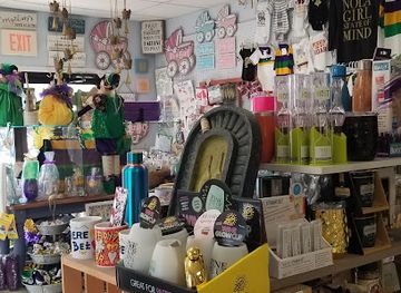 louisiana/lake-pontchartrain/shop/nola-gifts-decor