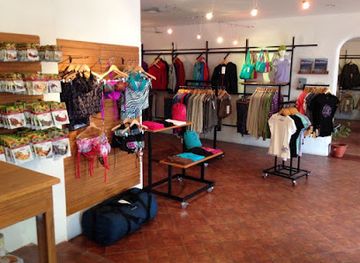 ecuador/puerto-ayora/shop/tatoo-adventure-gear-galapagos