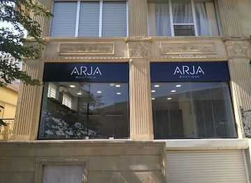 azerbaijan/baku/heydar-aliyev-center/shop/arja-boutique
