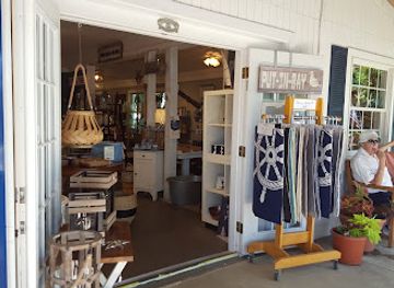 ohio/lake-erie-islands/shop/home-port-put-in-bay