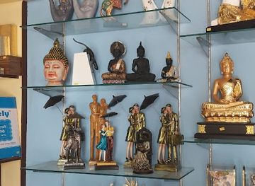 india/puri/shop/lp-gift-town