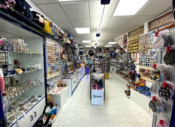 spain/santiago-de-compostela/casco-historico/shop/souvenirs-as-5-ruas