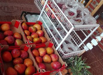 mozambique/niassa-province/shop/frescos-nariyula-e-i