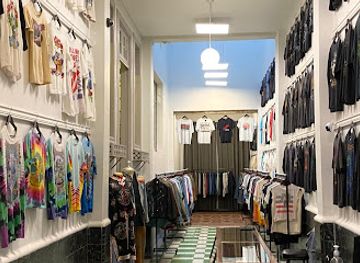 mexico/western-mexico/shop/goodbye-folk-vintage-tshirt-gallery-and-more