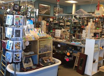 new-hampshire/seacoast-region/shop/zac-s-barn