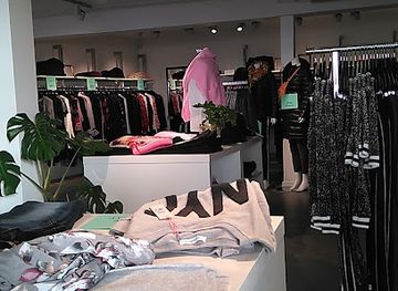 denmark/esbjerg/shop/le-kirk