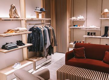 ukraine/kharkiv/svobody-square/shop/loro-piana