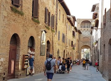 italy/san-gimignano/shop/cuoieria-fiorentina-srl