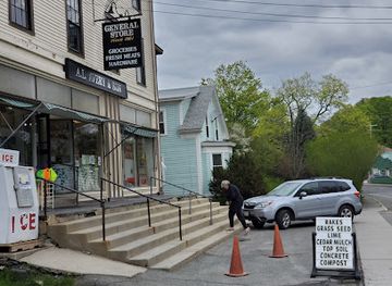 massachusetts/mohawk-trail/shop/avery-s-general-store-takeout-restaurant-and-bubble-tea-bar