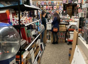 washington/kennewick/shop/infinite-frontiers-collectibles