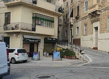 malta/birgu/shop/franka-lira-malla