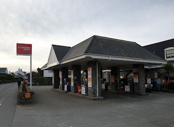 guernsey/les-tielles/shop/checkers-xpress