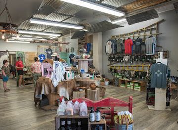 new-mexico/roswell/shop/she-s-a-dandy