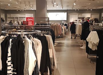 hungary/tatabanya/shop/h-m